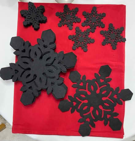 Photo of free Christmas table place mats (Deaconsbank G77) #1