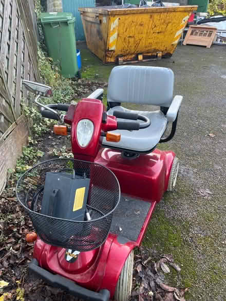 Photo of free Mobility scooter- old bit working (Charlton OX12) #1