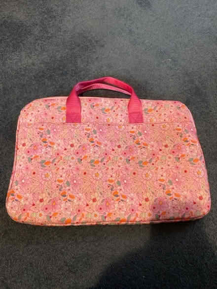 Photo of free Pink Floral Laptop Bag (Winson Green B18) #1