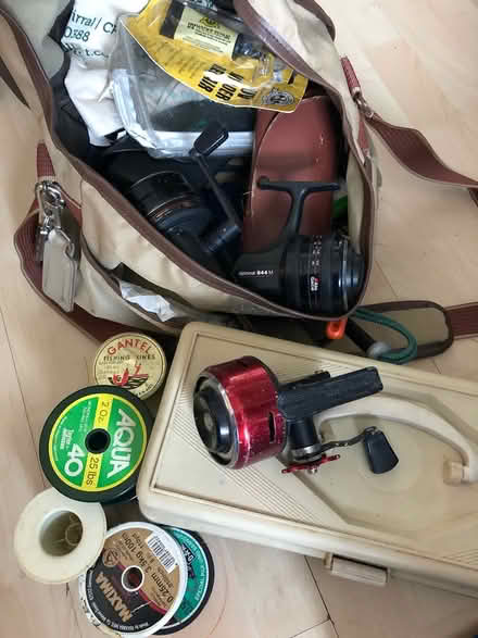 Photo of fishing tackle (CH60) #1