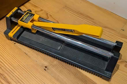 Photo of free Heavy Duty Tile Cutter (Hanover BN2) #1