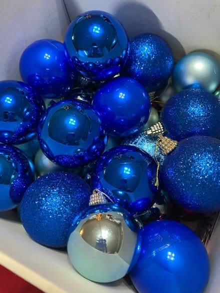 Photo of free Christmas Tree Decorations (Deaconsbank G77) #2