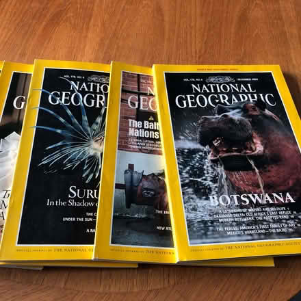 Photo of free National Geographic Magazine for 1990 -full year 12 in all (North Ascot SL5) #2