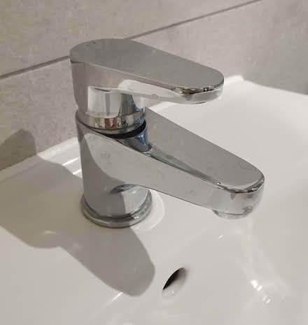Photo of free Pedestal sink (Wincanton BA9 9QP) #4