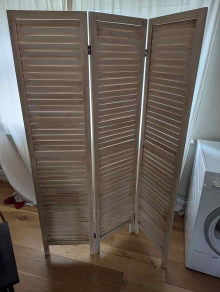 Photo of free Wooden divider (Dalkey, near Coliemore) #1
