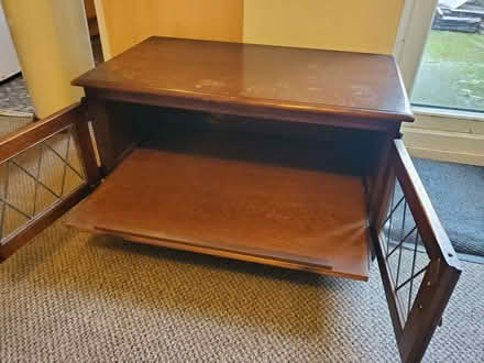 Photo of free Small wooden cabinet (Alexandra Park M14) #2