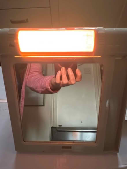 Photo of free Philips light up mirror (Ashford TW15) #2