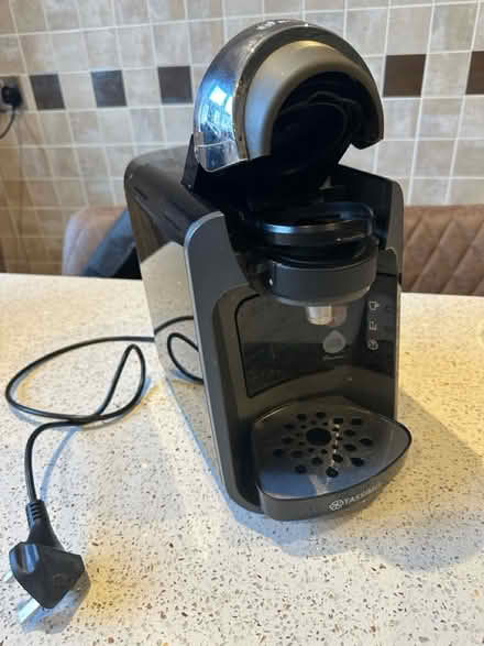Photo of free Bosch Tassimo coffee machine (darwen BB3) #2