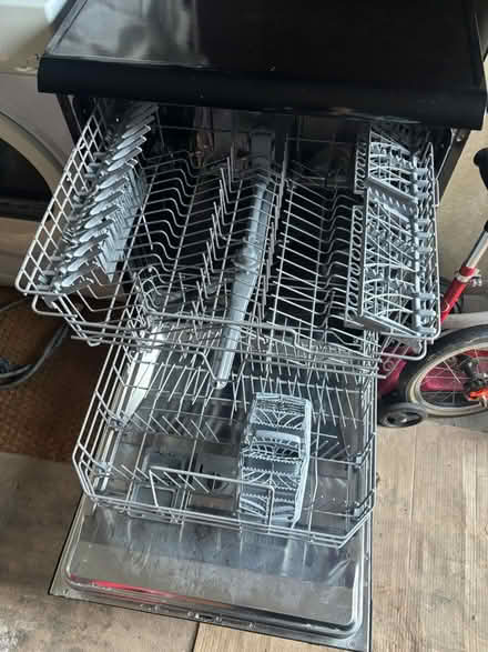 Photo of free SMEG Diswasher (CV8) #2