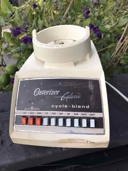 Photo of free Classic Osterizer blender motor (Berkeley SW) #1