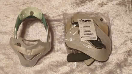 Photo of free Vista collar (Jerrymoor Hill Finch RG40) #1