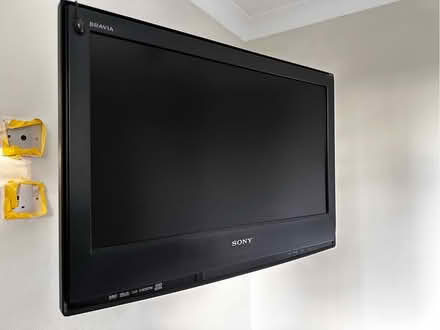 Photo of free Tv Sony on wall bracket (Nascot Wood WD17) #2