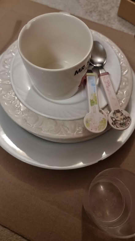 Photo of free Mug, Plates, Cutlery (South hampstead NW8) #3