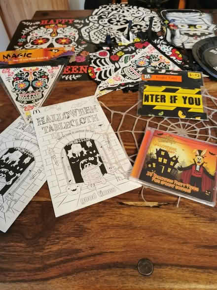 Photo of free Halloween Party Stuff (Leominster HR6) #3