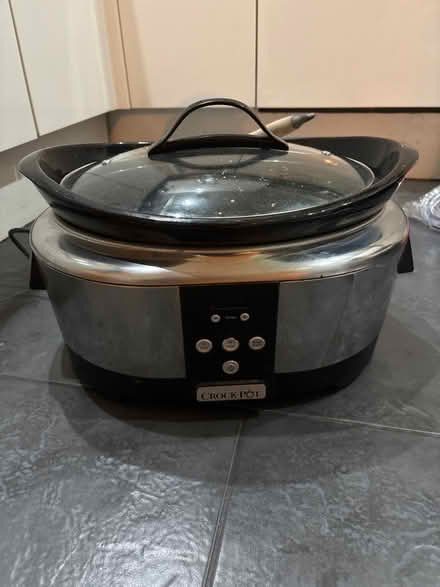 Photo of free Slow cooker (Win) #1