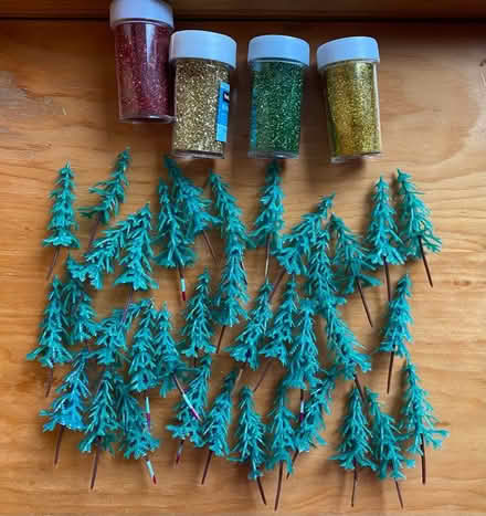Photo of free Christmas craft items (AB25) #1