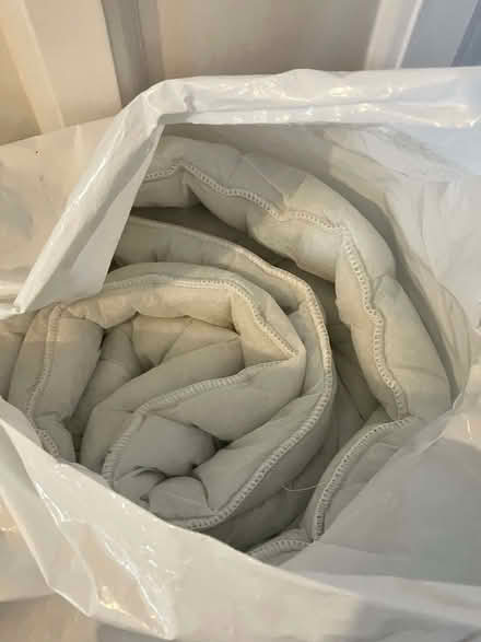 Photo of free single duvet (Torrisholme LA4) #2