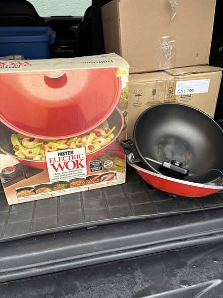 Photo of free Electric Wok (Ottawa and surrounding area) #1
