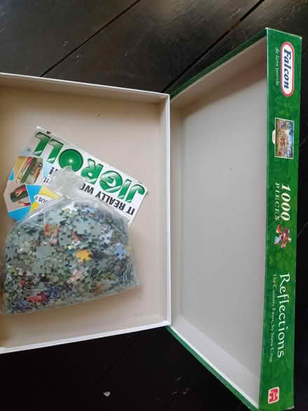 Photo of free 1000 piece puzzle (Mottingham) #2