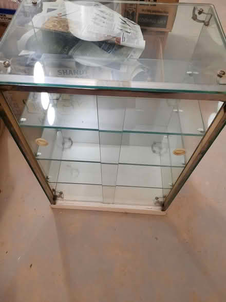 Photo of free Vintage glass display case. (Warley HX2) #3