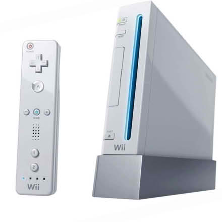 Photo of Nintendo Wii (Woodseats S8) #1
