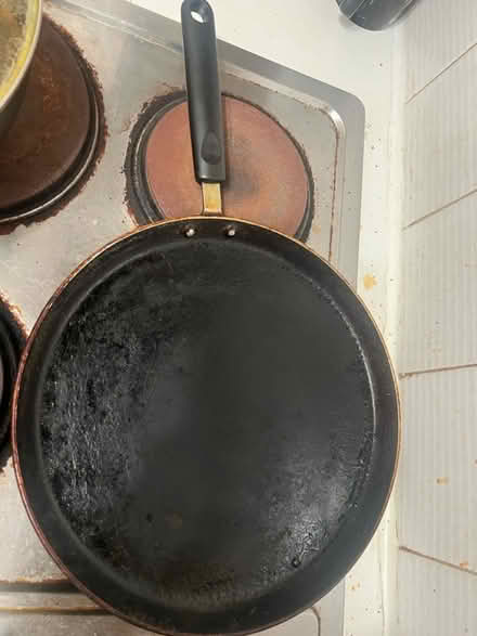 Photo of free Used Frying Pan (UB7) #1
