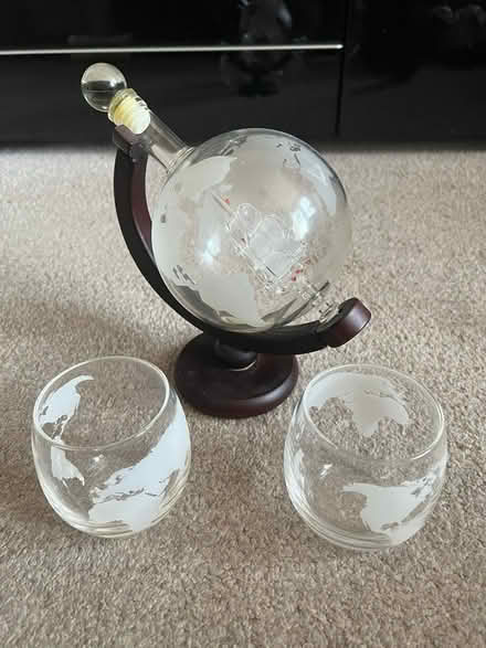 Photo of free Selection of Glasses & Decanter (CH42) #1