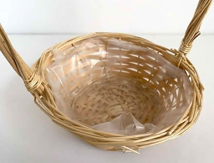 Photo of free Wicker gift basket (Chorlton M21) #2