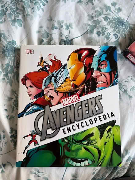 Photo of free Avengers Encyclopaedia (Eccles M30) #1