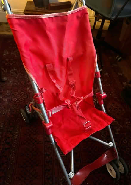 Photo of free Pushchair toy (Humphrey's End GL6) #2