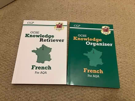 Photo of free GCSE French books (Kempston) #1