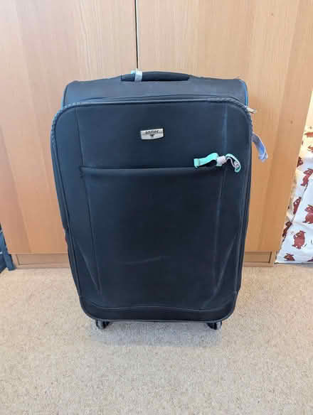 Photo of free Suitcase (medium - large) (Tooting SW17) #1