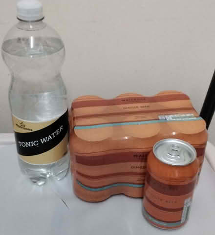 Photo of free soft drinks bundle (Hooley CR5) #1