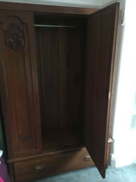 Photo of free Wardrobe with mirror 192x123x44 (Alexandra Park M16) #1
