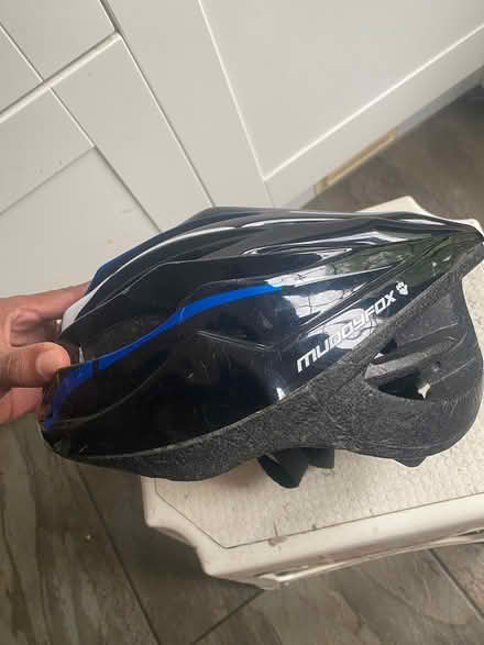 Photo of free Muddy fox bike helmet (CR2) #2