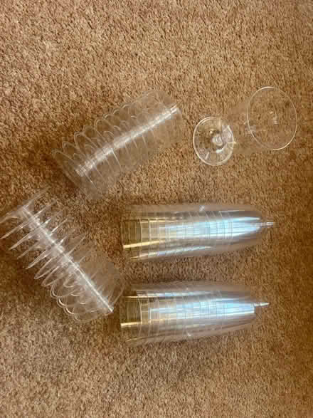 Photo of free 24 plastic wine glasses (Northchurch HP4) #1