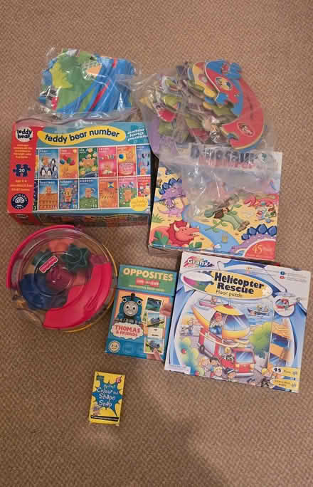 Photo of free Children's Toys Jigsaws etc (Waterlooville PO7 8AG) #3