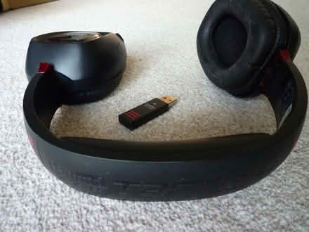 Photo of free Computer Headphones (Wokingham RG40) #3
