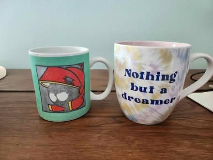 Photo of free Assorted mugs (Maple Leaf / Northgate) #2