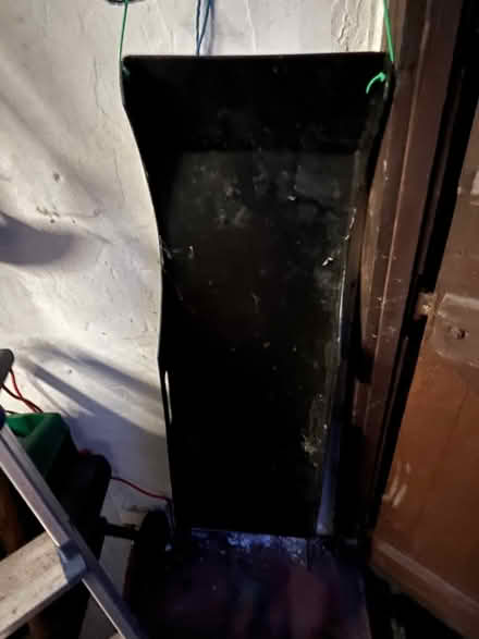 Photo of free Black children’s sledge (Old Hutton LA8) #1