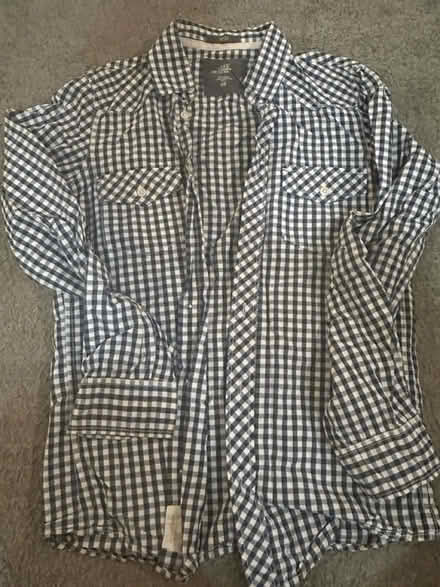 Photo of free size small long sleeve shirt (North Hollywood) #1