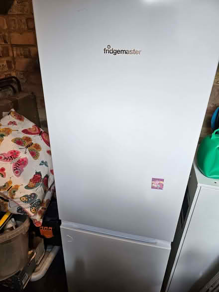 Photo of free Fridge Freezer (Latchford SG11) #1