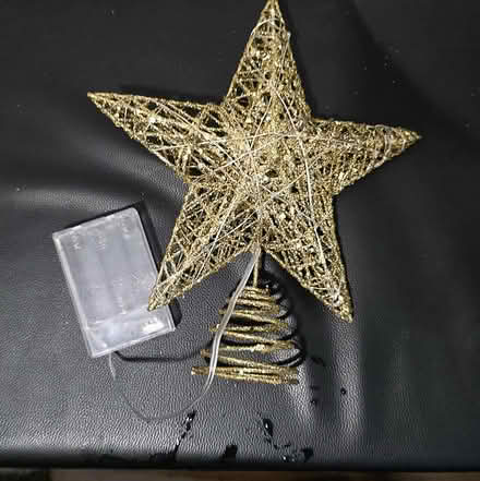 Photo of free LED Christmas tree top (Leeds LS15) #1