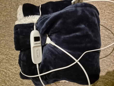 Photo of free LAKELAND Peacock Blue Heated Throw (Stratton-on-the-Fosse BA3) #1
