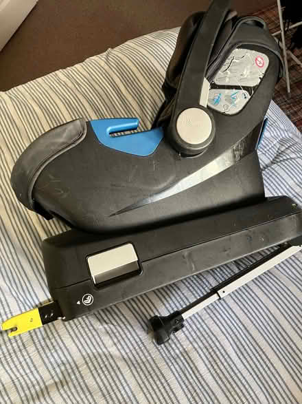 Photo of free Silver Cross 0-13kg baby car seat (IP4) #2