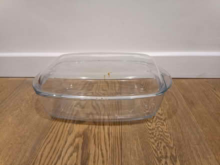 Photo of free Large glass oven safe bowl (Stepney E1) #1