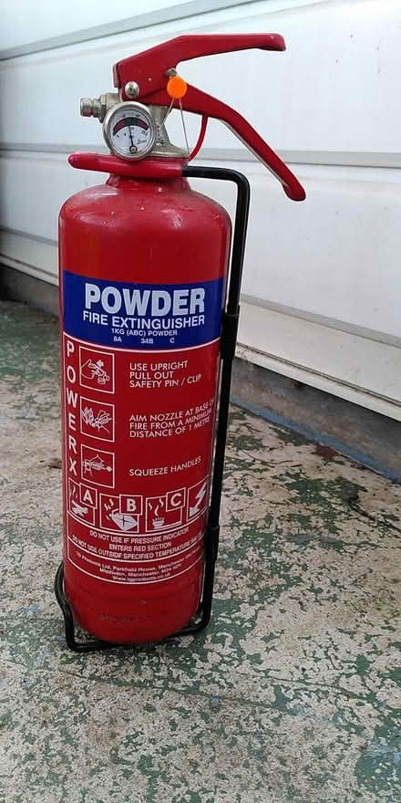 Photo of free Fire extinguisher (Cambridge CB5) #3
