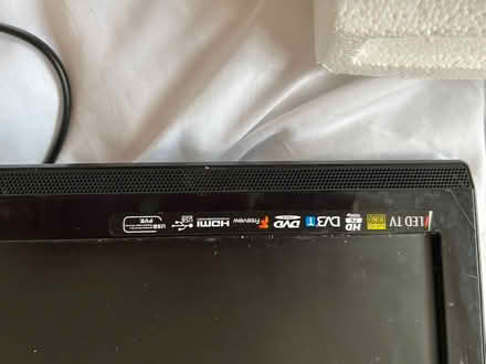 Photo of free 24ā TV DVD player (Wallington PO16) #2