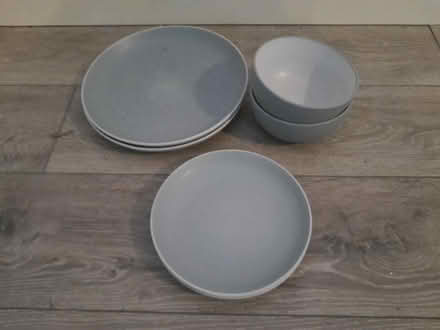 Photo of free Next plates and bowls (Bn43 5pl) #1