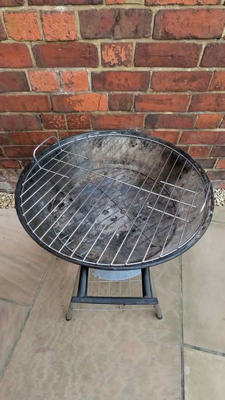 Photo of free 17" Kettle BBQ (Reading West RG1) #2